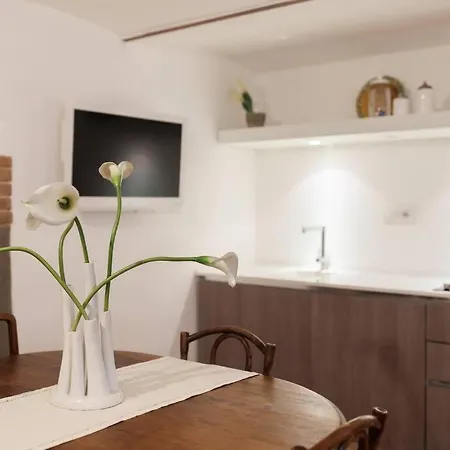 La Finestrella Apartment